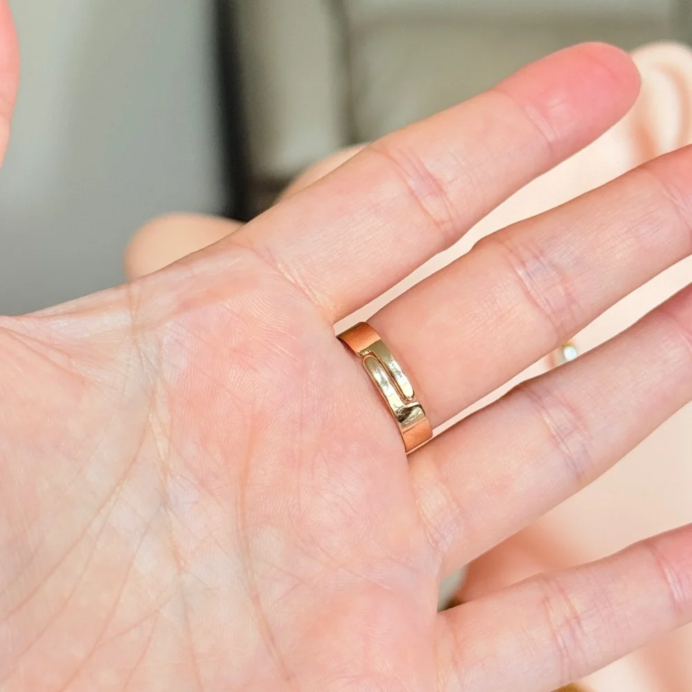 Gold Ring with White Baroque Pearl